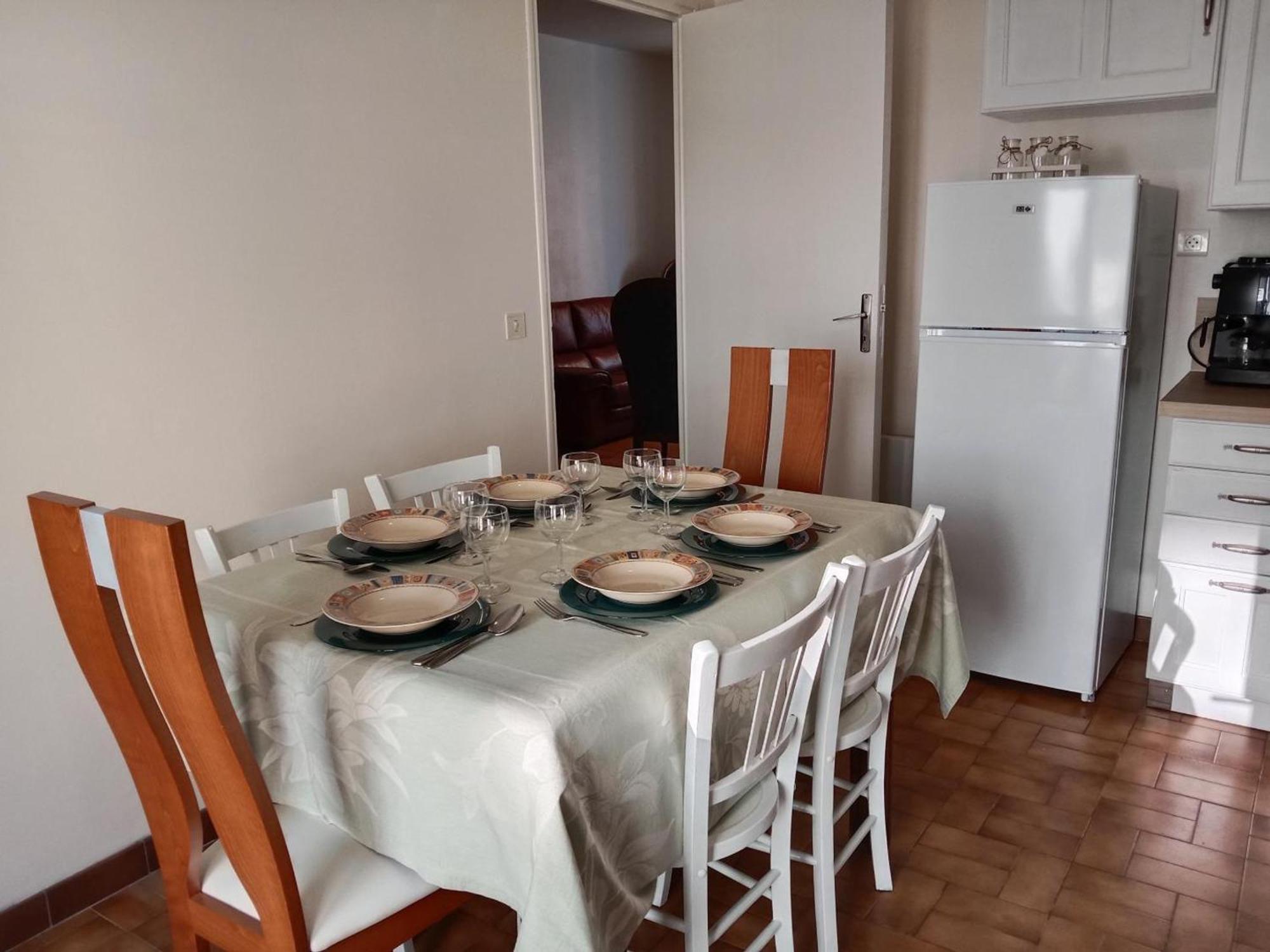 Maison Renovee Proche Vichy : 3 Chambres, Cour Fermee, Tout Inclus, Ideal Curistes Et Activites Naturelles - Fr-1-489-481 Бельрив-сюр-Алье Экстерьер фото